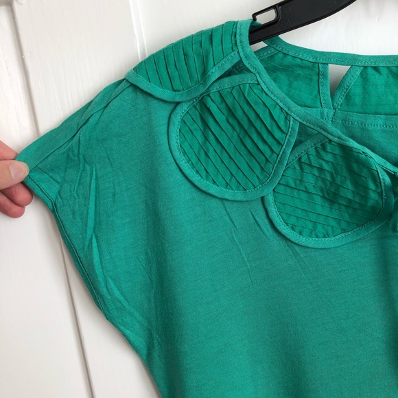 Cute summer top from Anthropologie - medium - Picture 2 of 6